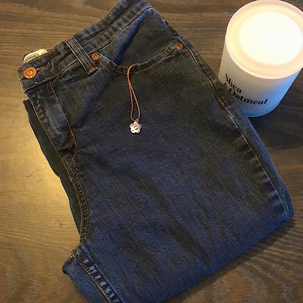 Boot Cut Levi Jeans